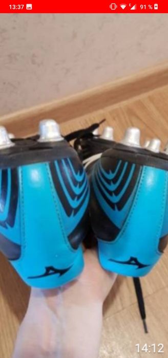 Бутсы mizuno  43 размер оригинал