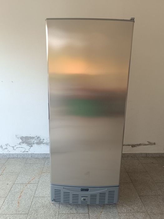 Arca Vertical Industrial - Marecos Olitrem