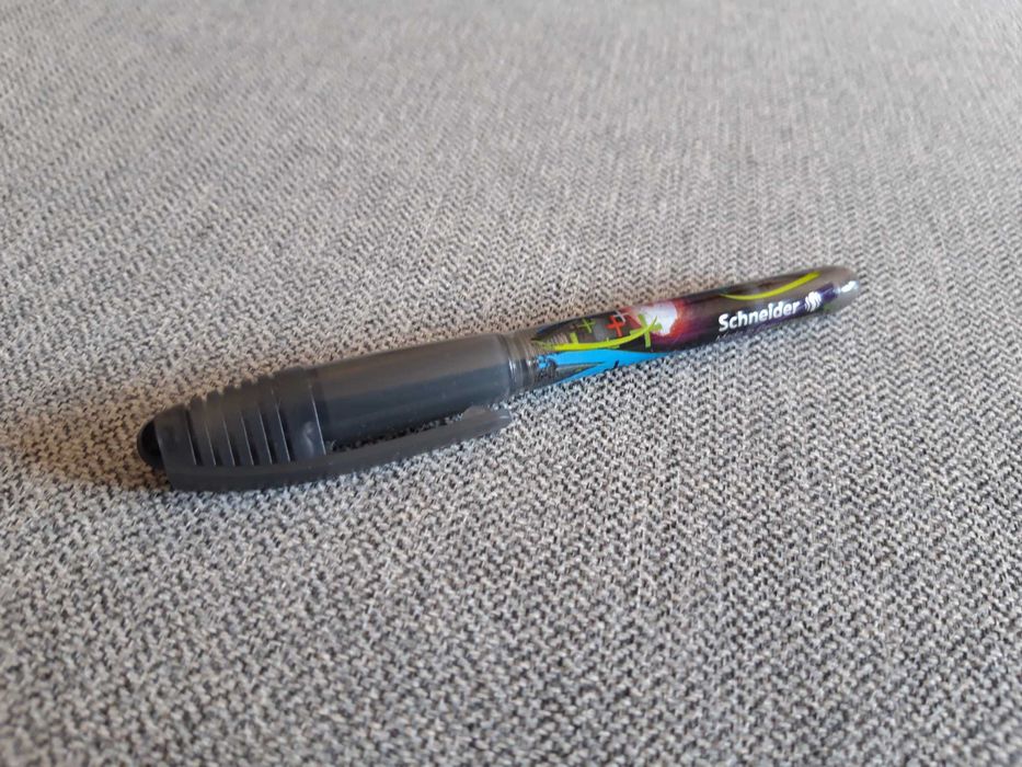 Caneta de tinta permanente SCHEINDER