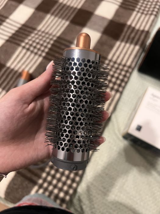 Dyson Airwrap. C/GARANTIA