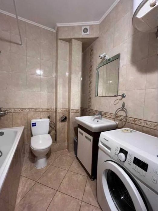 Посуточно квартира, СитиЦентр, пр-т Небесной Сотни, Киевский Р-н