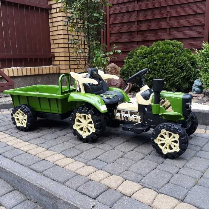 Traktorek Farmer na akumulator z przyczepką .NOWY!