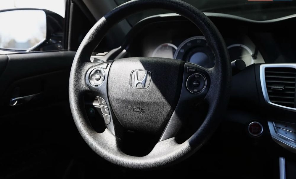 Honda Accord 9 2015