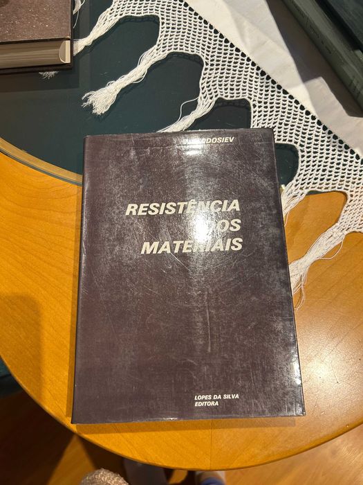 Resistência dos materais - Feodosiev