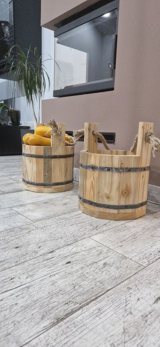 Wiaderka drewniane