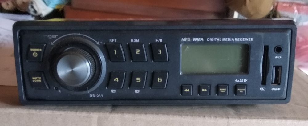 Автомагнітола Challenger / Автомагнитола