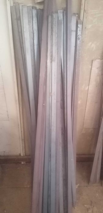 Barras de ferro 30x5 cortadas mínimo 1,35