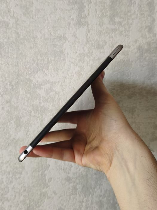 Apple iPad Air 2 покоління 128 ГБ LTE