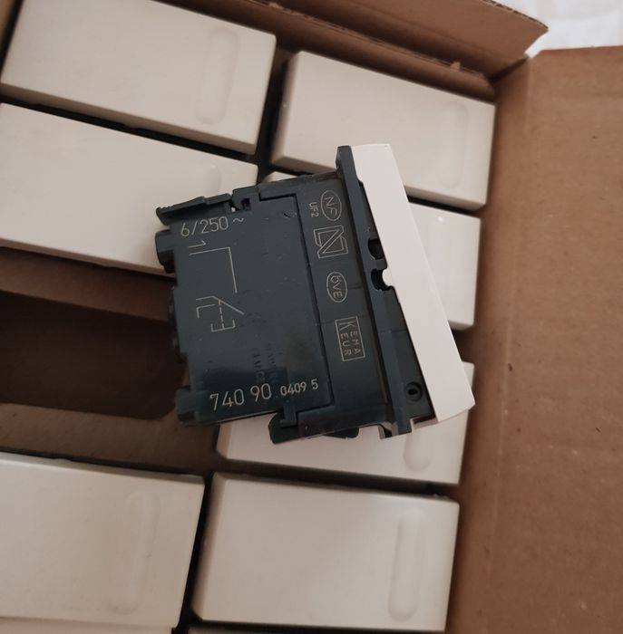 Botões de pressão Legrand modelo Mosaic