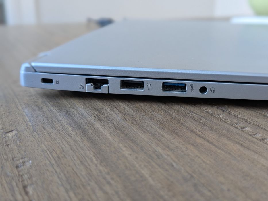 Slimbook Pro X 14 (2023) | Ryzen 7 | Excelente Estado | Caixa Original | 750€