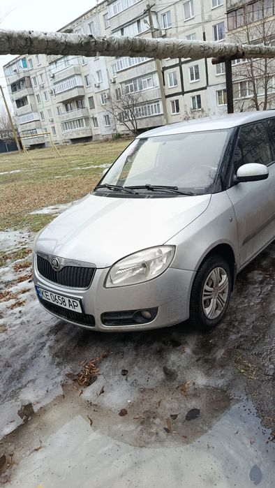 Продам машину срочно