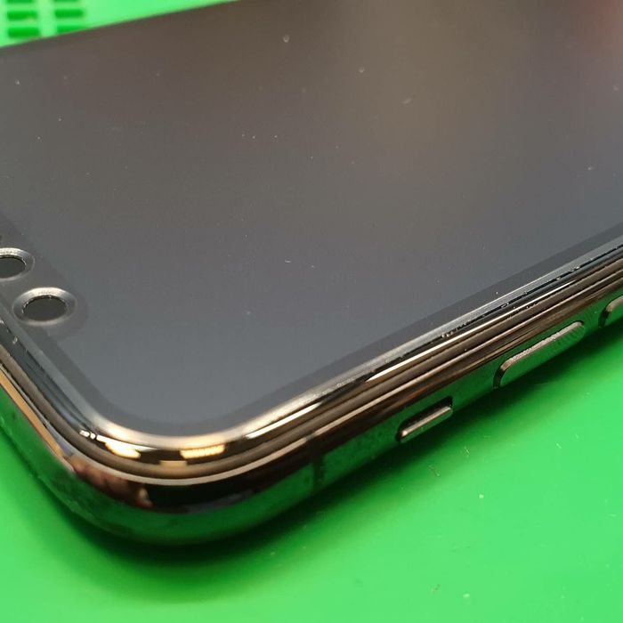 Matowe szkło ceramiczne Apple iphone montaż w cenie zakupu Tamka 22/24