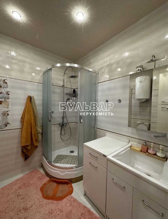 Продам 4 к.кв Центр Новострой, м. Левада, Гагарина, ул. Вернадского, 1