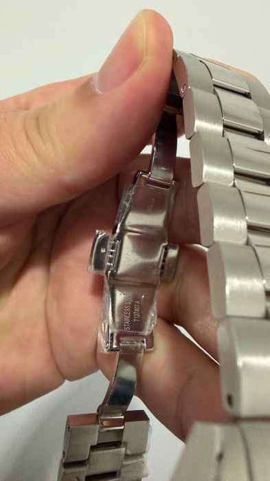 TISSOT - GENTLEMAN POWERMATIC 80 OPEN HEART - COMO NOVO  de 04/12/2025