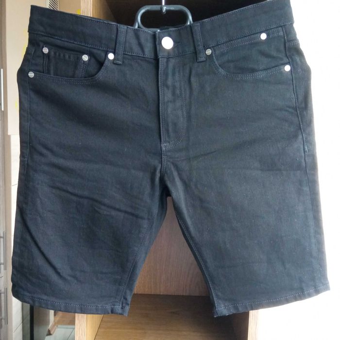 River Island jeansowe czarne szorty męskie r. 32 jak nowe