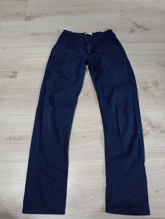 Spodnie materiałowe