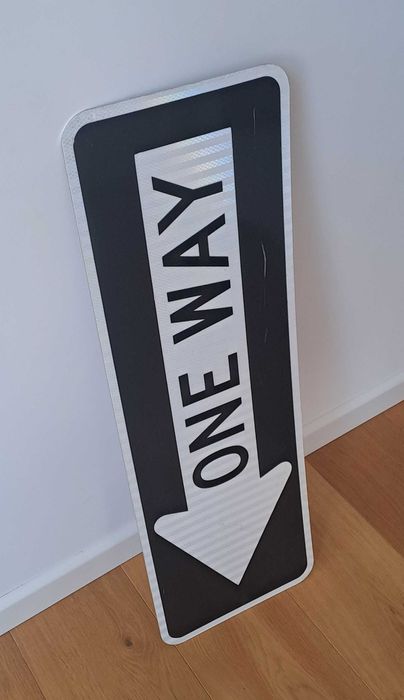 ONE WAY - Znak Drogowy z USA
