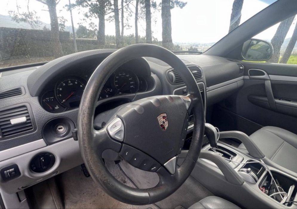 Porsche cayenne 3.2 v6