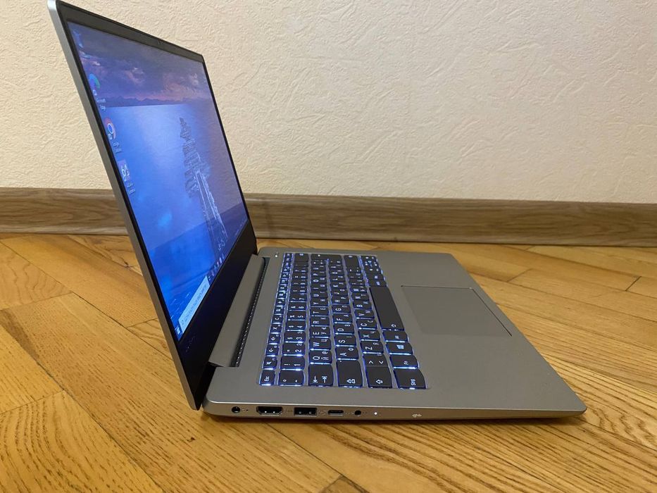 Lenovo Ideapad 330S