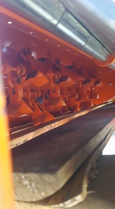 Triturador de facas hidráulica de 1.30 de corte Nova