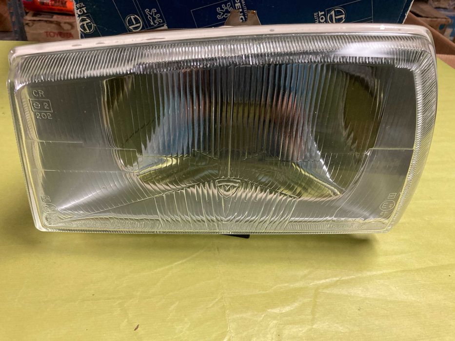 Farol Optica Peugeot 504 esquerdo H4 Original Sev Marchal