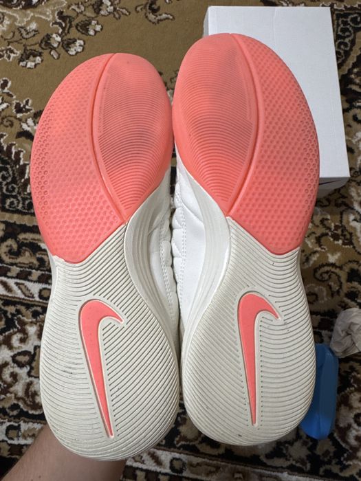 Футзалки Nike Lunar Gato