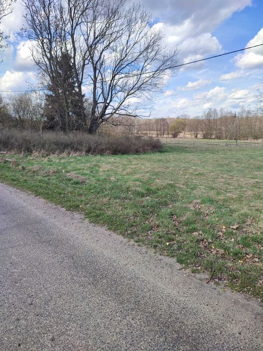 Sprzedam działkę budowlaną Buczynka gmina Lubin 924 m2