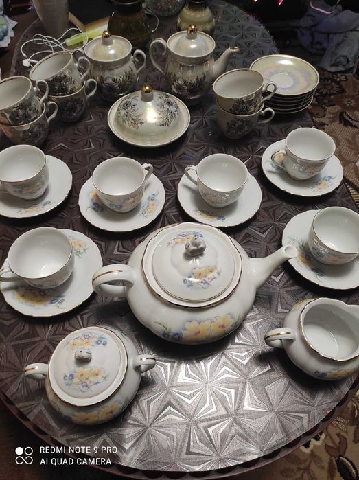 Статуэтки , шкатулки , графины ссср и др.