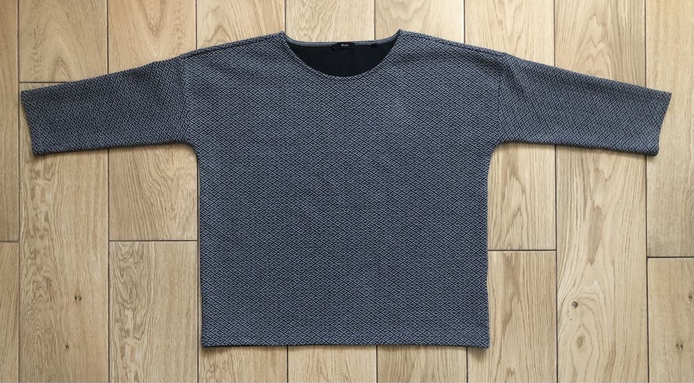 Szary sweter Opus 40