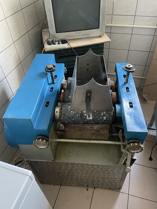 Walcarka zgnatacz do maku.