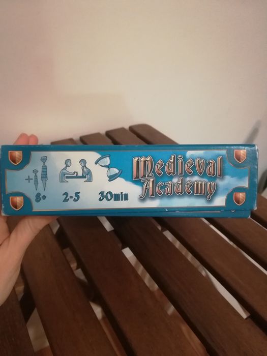 Medieval Academy - jogo tabuleiro
