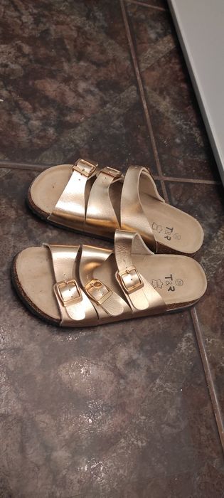 Buty sandałki klapki