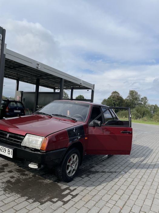 Продам ваз 21099