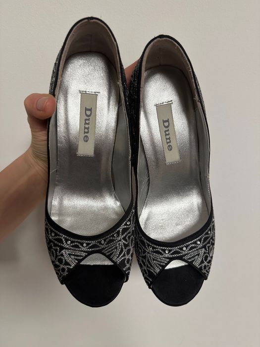 Buty Dune czarne na obcasie