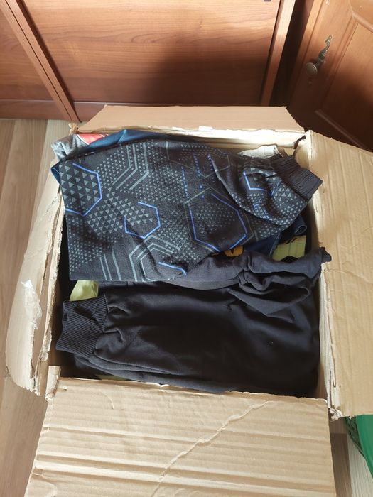 Duża paka ubrań 122-128 chlopiec