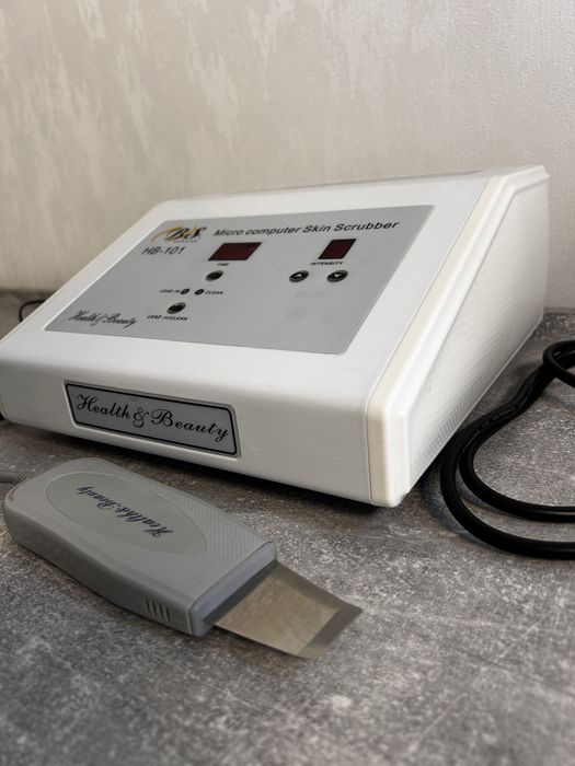 Аппарат (космет.)Скрабер для чистки лица (проф.)ультразвуковой HB-101