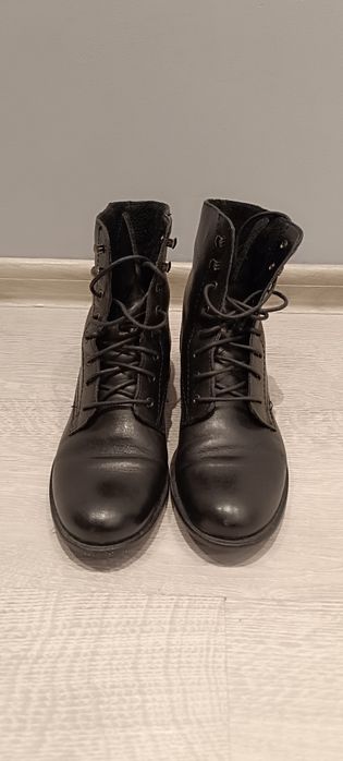 Buty Lasocki 37 czarne.