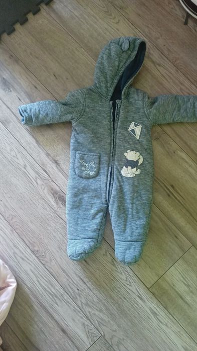Kombinezon zimowy George od 3 do 6 miesięcy