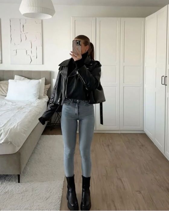 Джинси скини Bershka