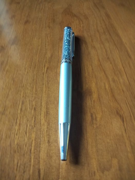 Caneta swaroski azul claro