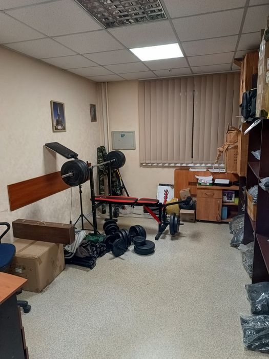 Продається офісне приміщення в центрі - 115 м²