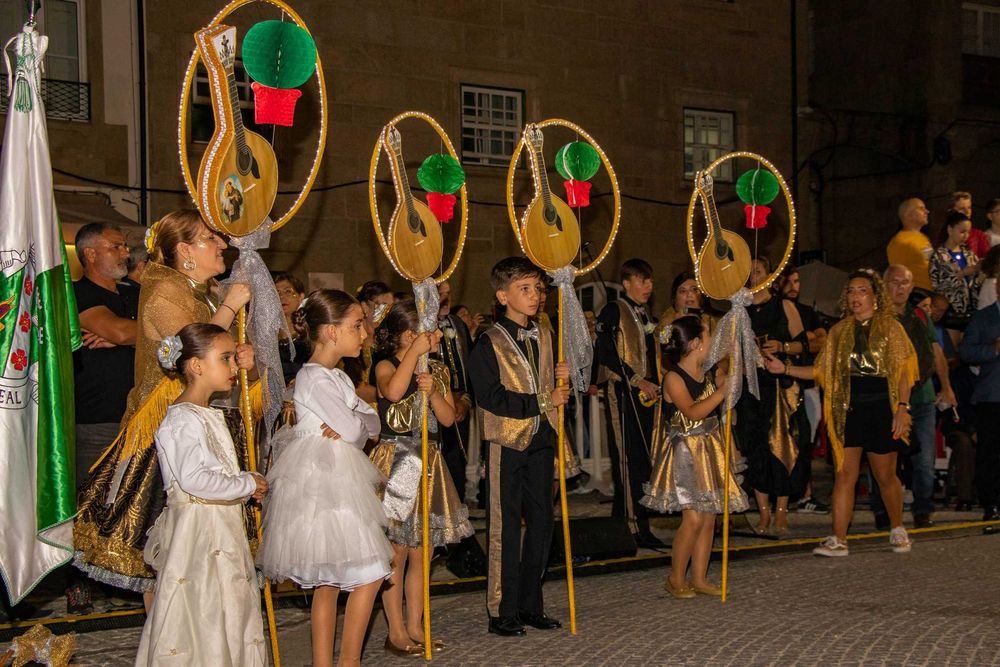 Trajes / Fardas para Marchas Populares