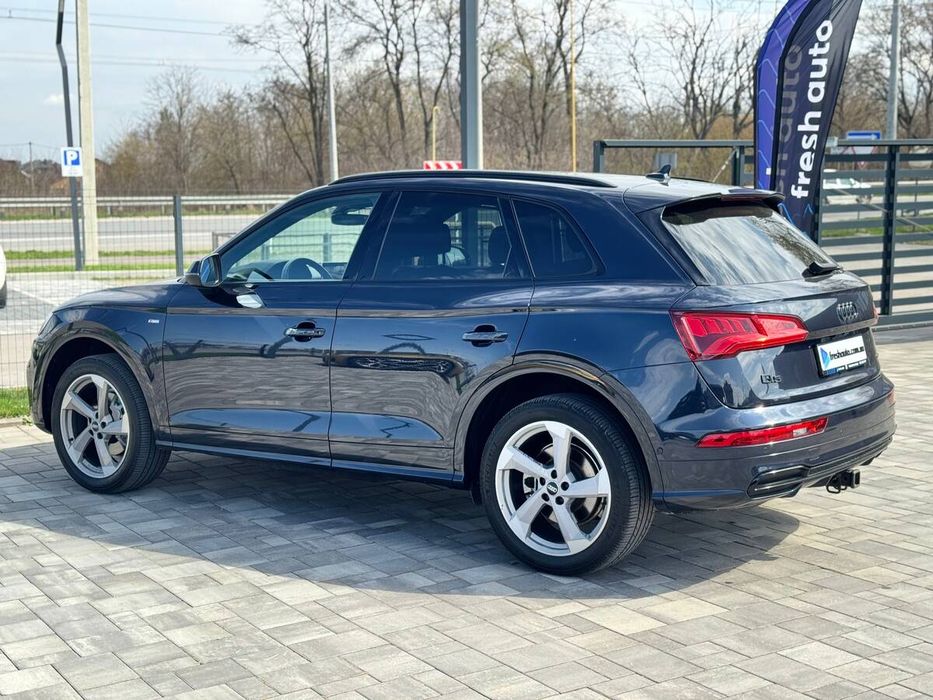 Audi Q5 2020 freshauto