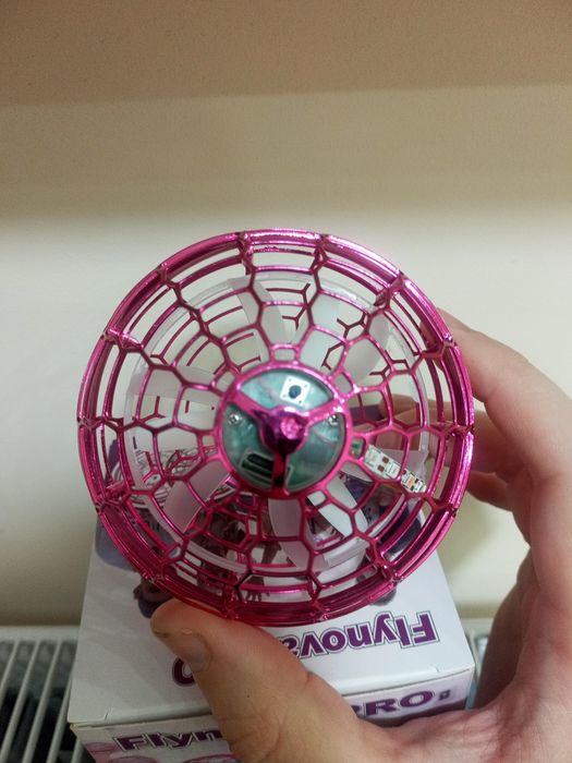 Літаюча куля FlyNova Pro Flying Spinner спіннер бумеранг