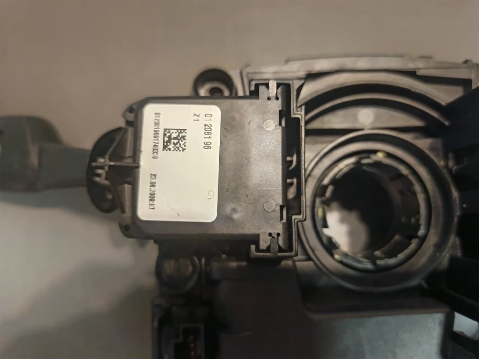 Czujnik kąta skrętu Manetki BMW E90 przełącznik zespolony