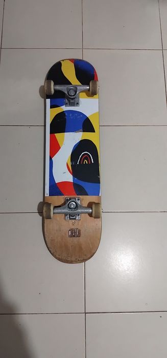 Vendo skate usado.