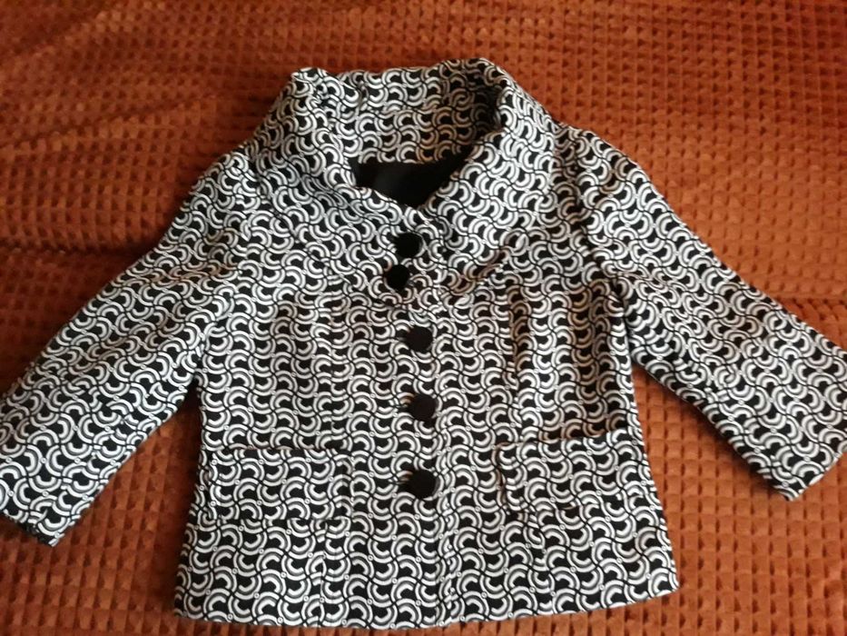 ŻAKIET  rozm.40 czarno-biały