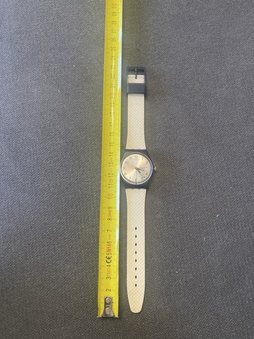 Relogio swatch.