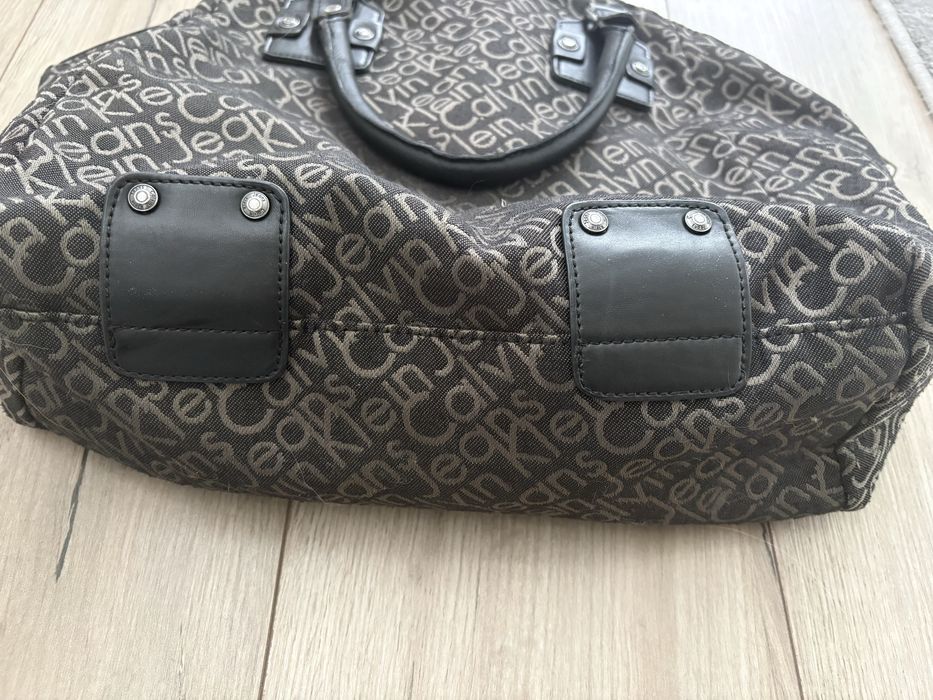 Жіноча сумка Calvin Klein