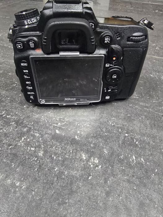 Aparat Nikon D7000  Na części